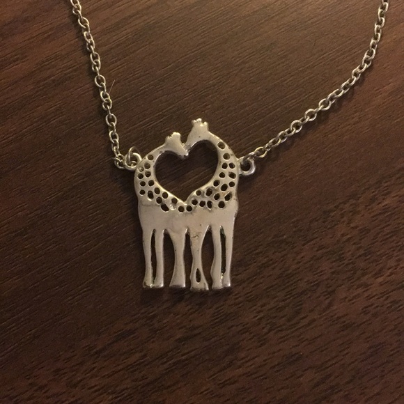 2 for 10 jewelry! - Picture 1 of 3